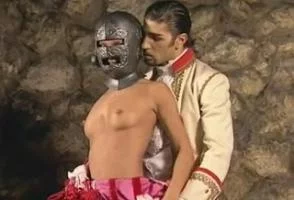 Девушка в железной маске