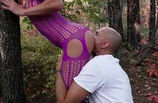 Фотосессия в лесу с русской мамкой