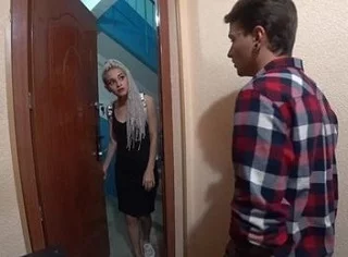 Засандалил в жопу, подруги своей русской жены