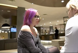 Спустился в холл отеля и нашел себе девушку для русского траха