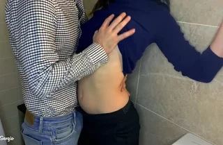 Босс поимел в русском туалете