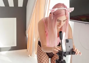 Надоело снимать Тик Ток, будем снимать русский секс