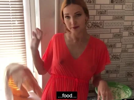 Мамочка отдала долго за мужа, пока тот был на работе