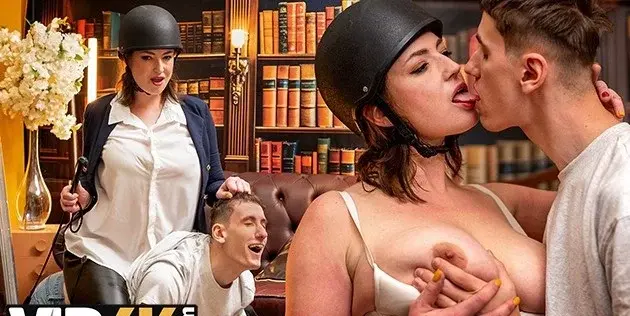 Развратная чешская мамка любит мастурбацию перед зеркалом и доминировать